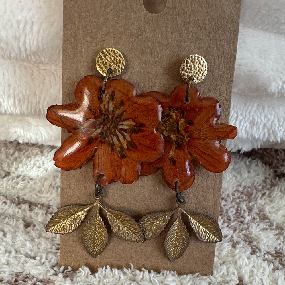 Real Pressed Flower Resin Dangle Earrings | Botanical Statement | Handmade Look